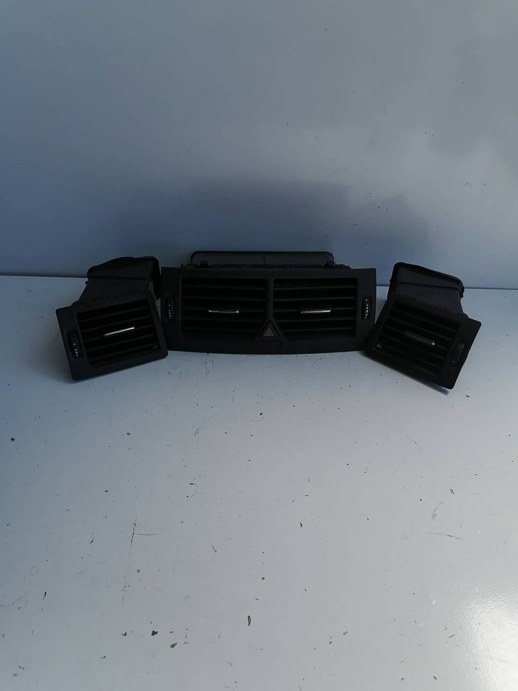 Bocchetta aria centr. cruscotto